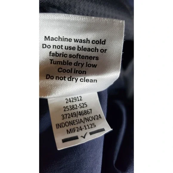 REI Co-op Men Trailmade Shorts XXL Blue Nights Hiking Stretch UPF 50+ Gorpcore - Picture 9 of 12